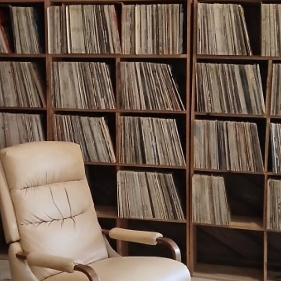 Meet your Posher, Maritza. - Picture 3 of 7